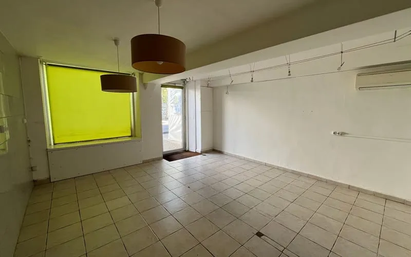 Immeuble 3 pièces 139 m² - Photo 1