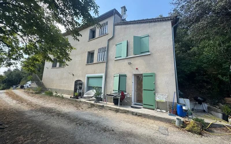 Immeuble de rapport 4 pièces 142 m² - Photo 1