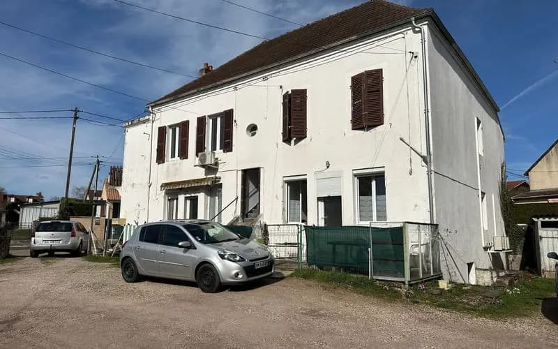 Immeuble 12 pièces 240 m² - Photo 1