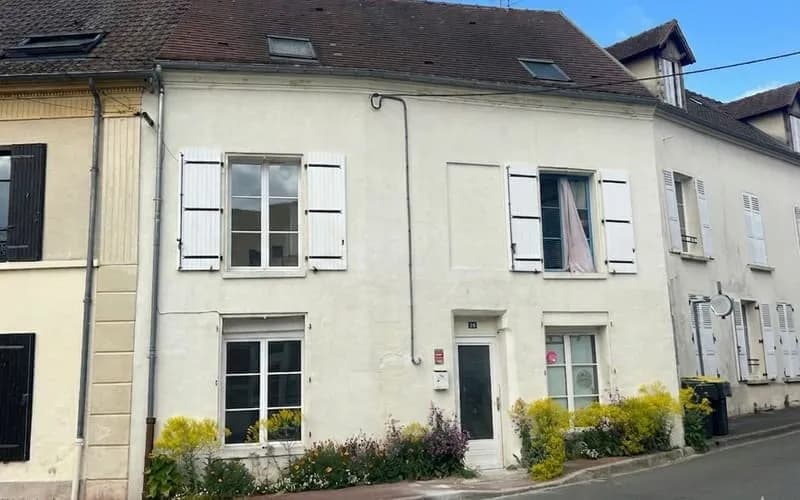 Immeuble de rapport 2 pièces - Photo 1