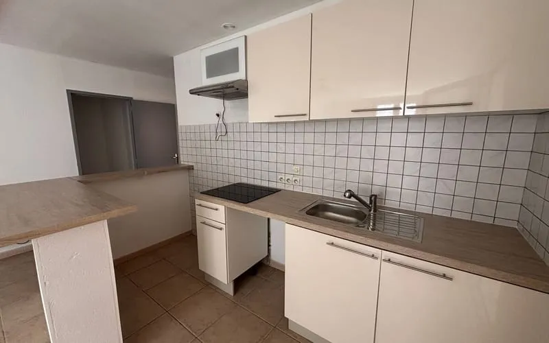 Immeuble de rapport 5 pièces 100 m² - Photo 1