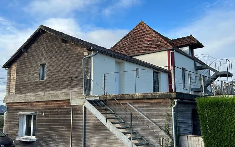 Immeuble 18 pièces 320 m² - Photo 1