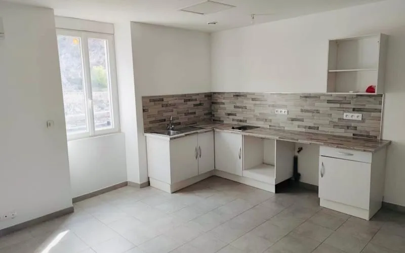 Immeuble de rapport 4 pièces 156 m² - Photo 1