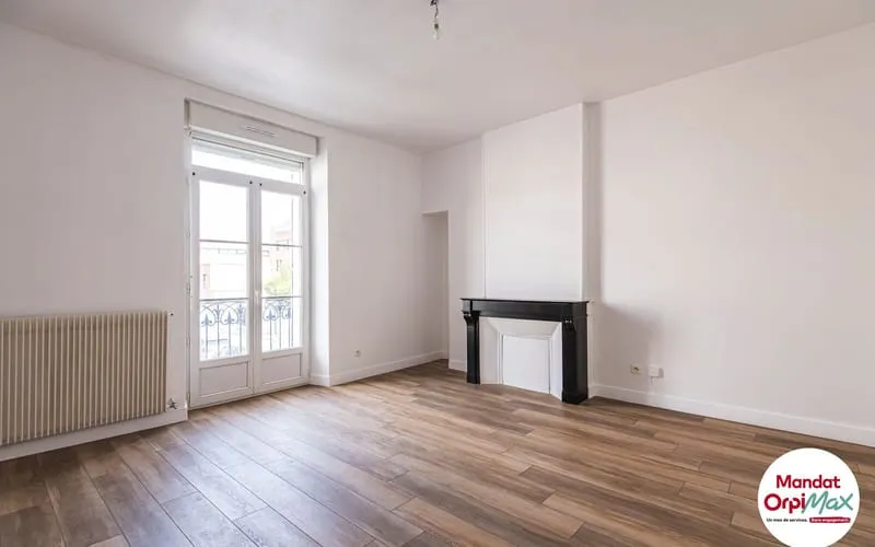 Immeuble 6 pièces 115 m² - Photo 1