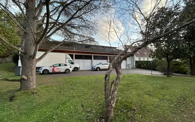 Immeuble 3 pièces 180 m² - Photo 1