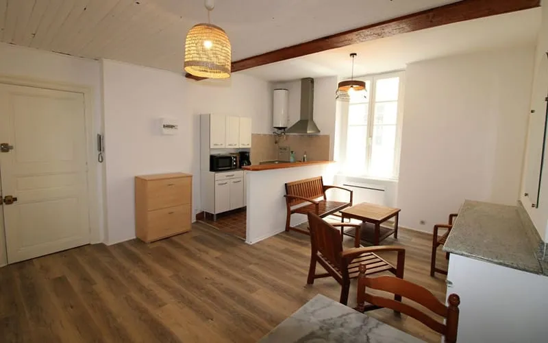 Immeuble de rapport 4 pièces 83 m² - Photo 1