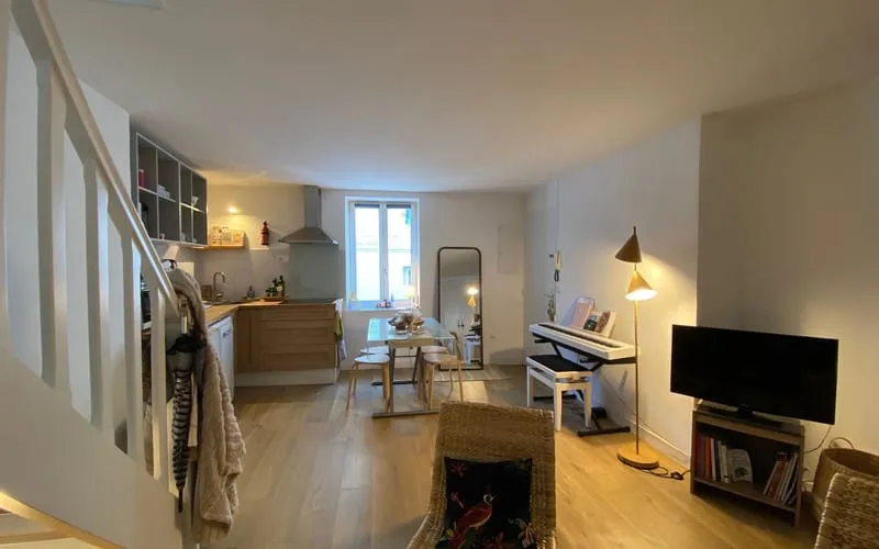 Immeuble de rapport 2 pièces 101 m² - Photo 1