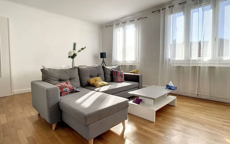Immeuble de rapport 5 pièces 238 m² - Photo 1