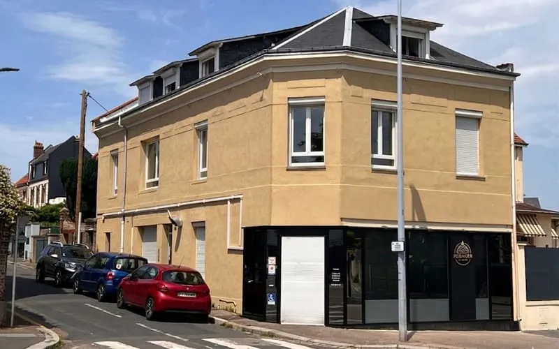 Immeuble de rapport 9 pièces 300 m² - Photo 1