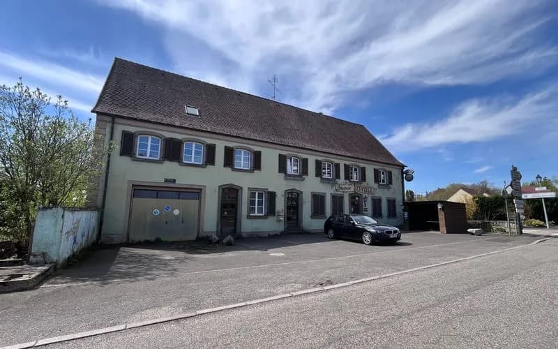 Immeuble 9 pièces 308 m² - Photo 1