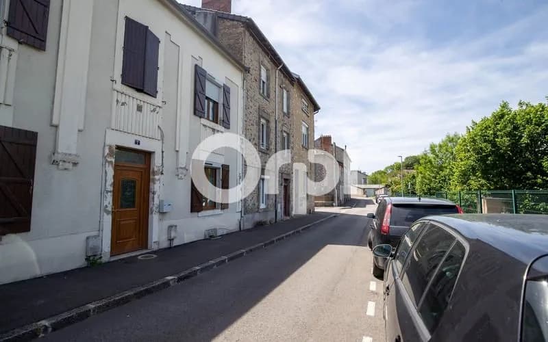 Immeuble de rapport 10 pièces 177 m² - Photo 1