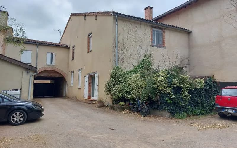 Immeuble de rapport 15 pièces 358 m² - Photo 1