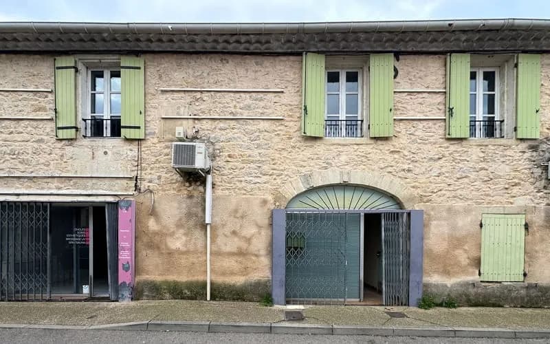 Immeuble 7 pièces 210 m² - Photo 1