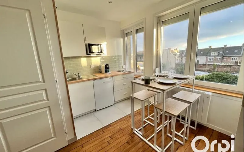 Immeuble de rapport 4 pièces 140 m² - Photo 1