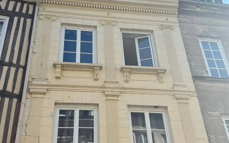 Immeuble de rapport 5 pièces 60 m² - Photo 1