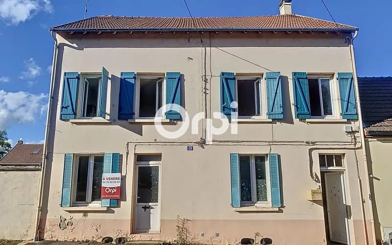 Immeuble 3 pièces 150 m² - Photo 1