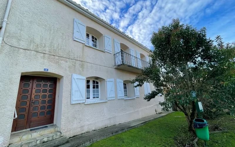Immeuble de rapport 4 pièces 160 m² - Photo 1