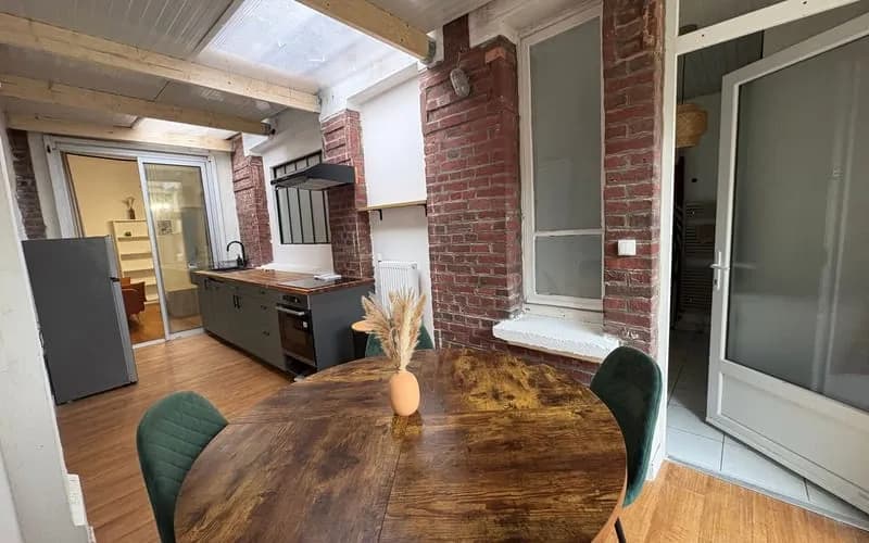 Immeuble de rapport 8 pièces 121 m² - Photo 1