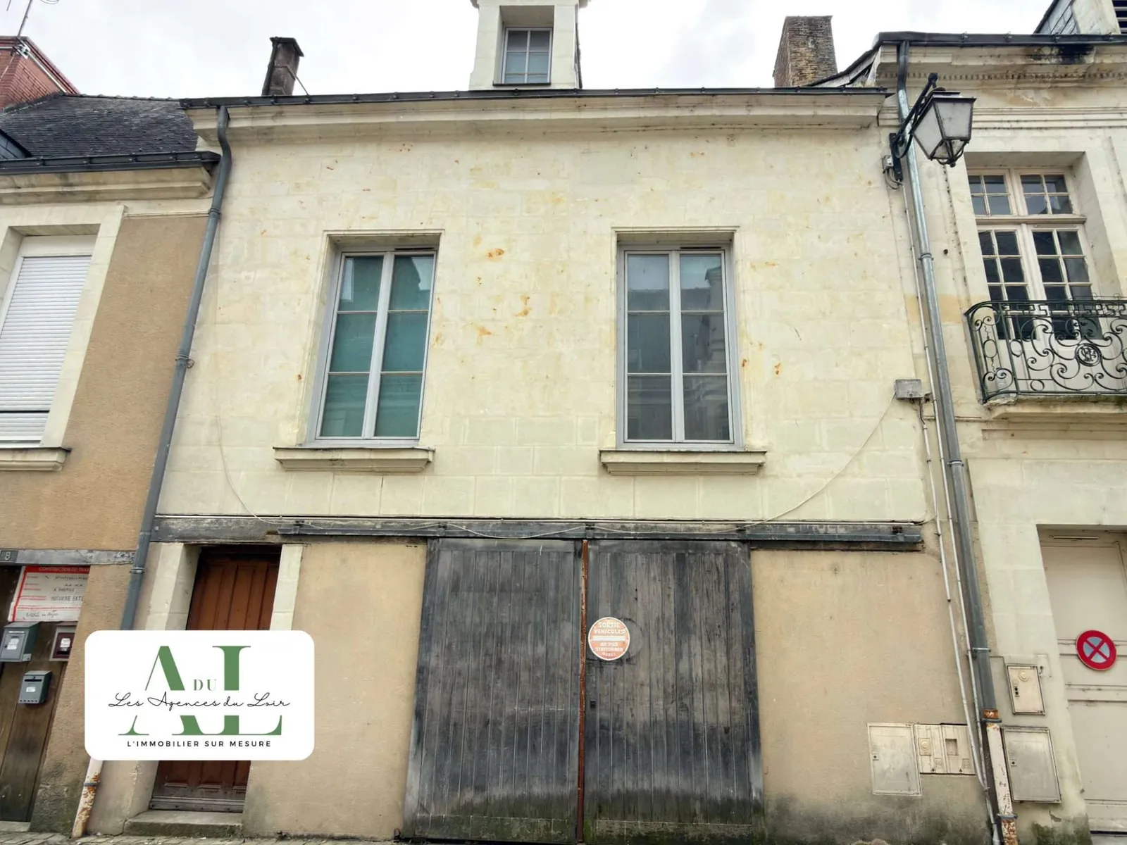 Immeuble 320 m² - Photo 1