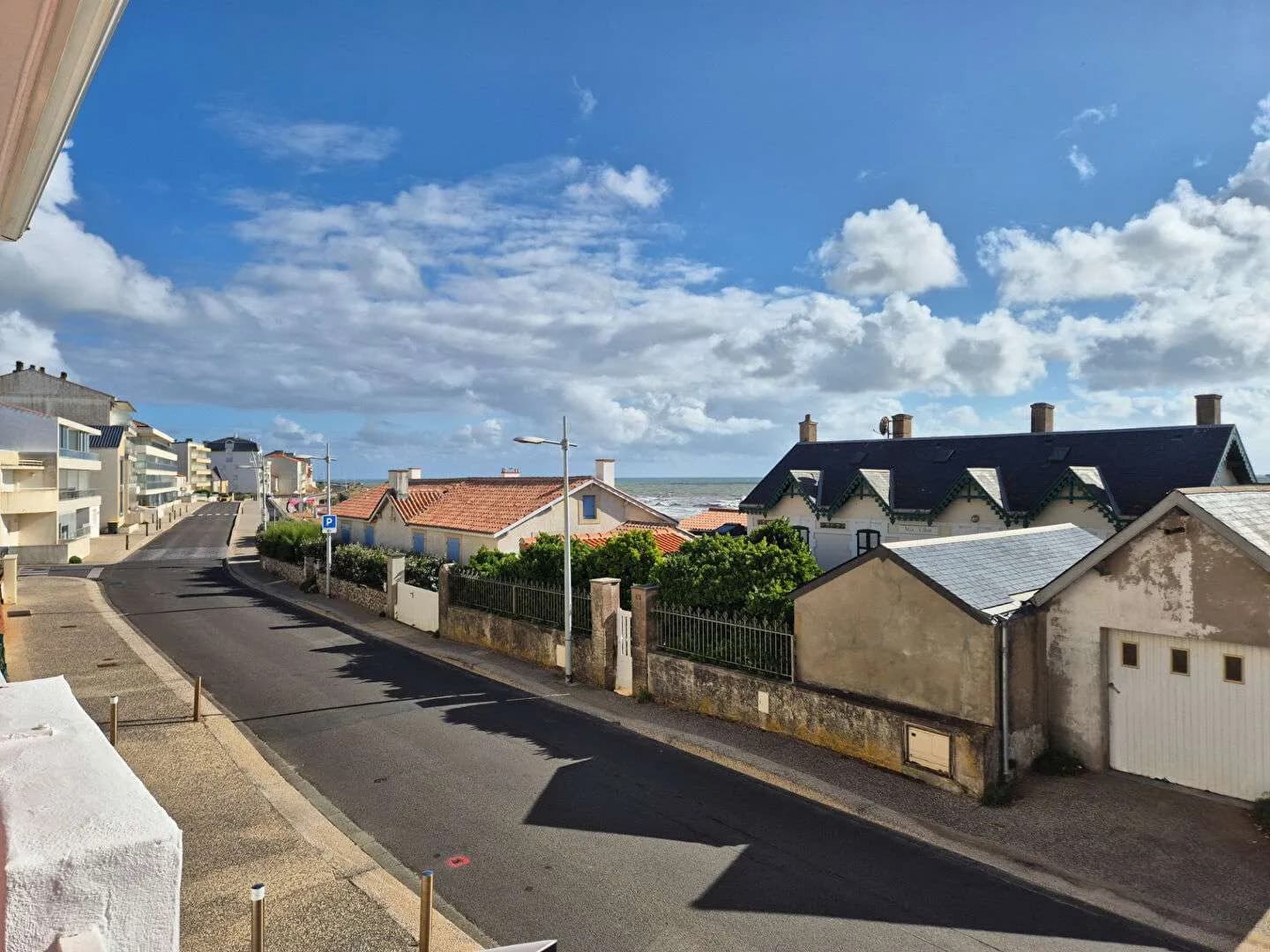 Immeuble de rapport 14 pièces 304 m² - Photo 1