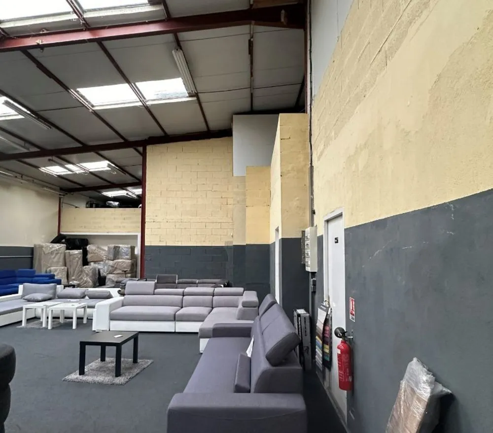 A VENDRE - ENSEMBLE IMMOBILIER - Photo 1