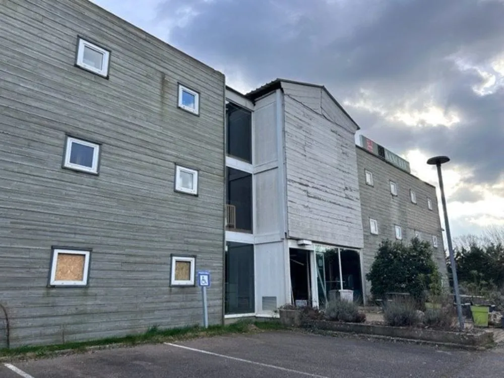 A VENDRE - ENSEMBLE IMMOBILIER - Photo 1