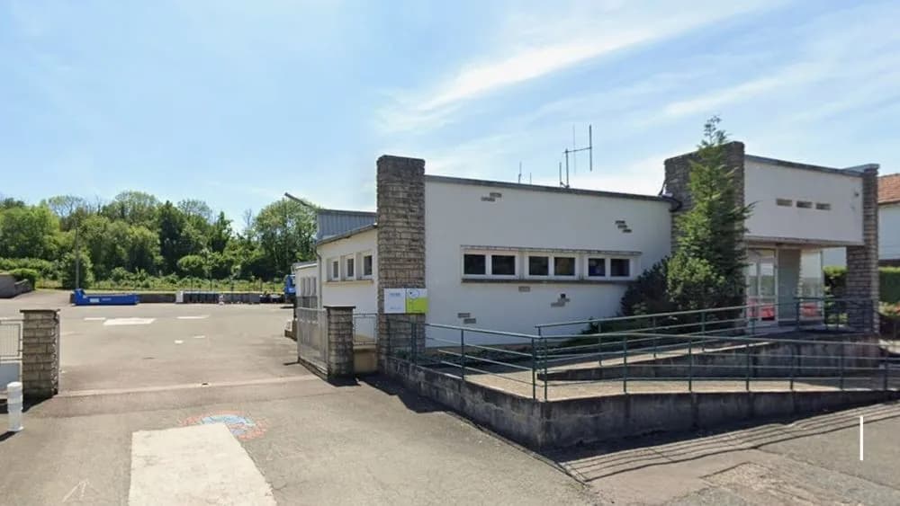 A VENDRE - ENSEMBLE IMMOBILIER A USAGE MIXTE - Photo 1
