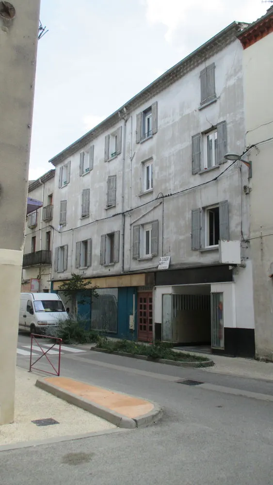 Immeuble de rendement 8 lots 6 apts 2 locaux 30160 BESSÈGES - Photo 1