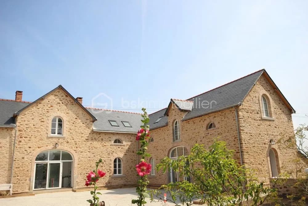 Immeuble 253 m² rénové en 4 appartements - Photo 1