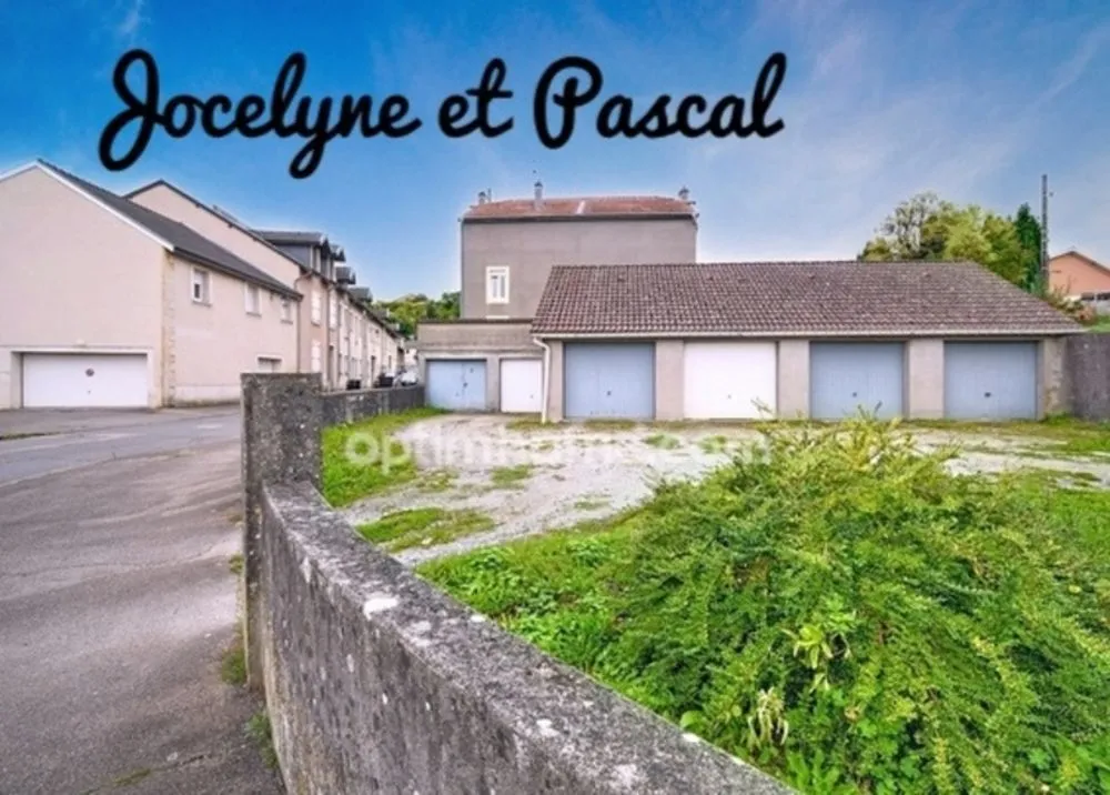 IDÉAL INVESTISSEURS ENSEMBLE IMMOBILIER + 7 GARAGES À MONT-SAINT-MARTIN - Photo 1