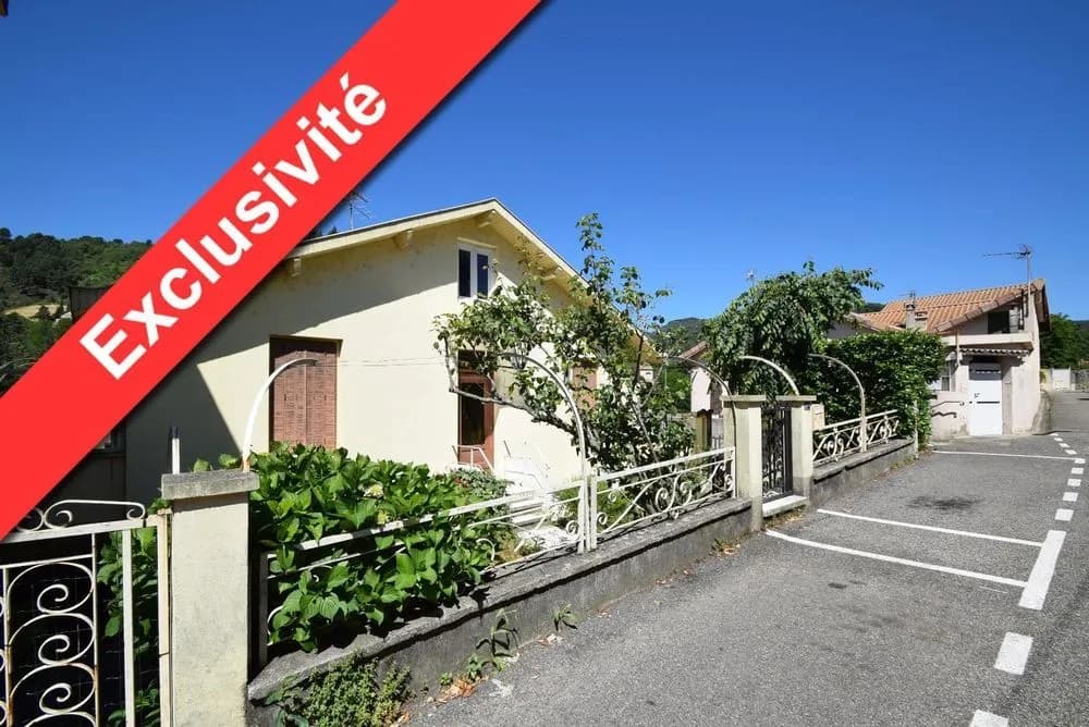 Immeuble 237 m² - Photo 1