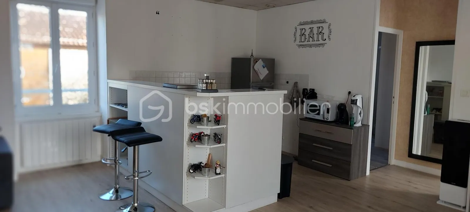 IMMEUBLE MIXTE DANS LE CENTRE VILLE DE DIVATTE SUR LOIRE - Photo 1