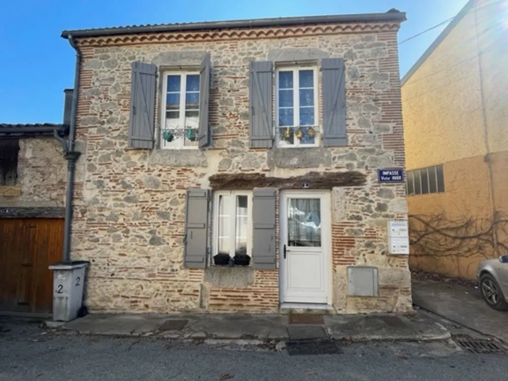 Immeuble Aiguillon - Photo 1