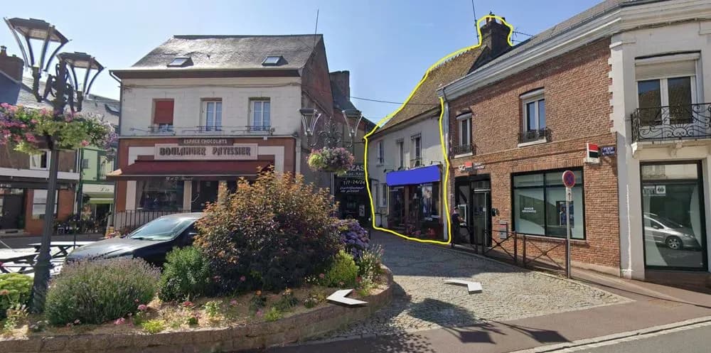 petit immeuble emplacement N°1 - Photo 1