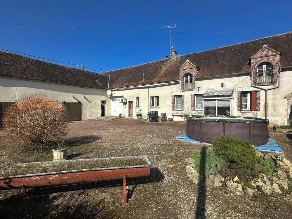 Ensemble immobilier de deux maisons sur le secteur de Chantecocq - Photo 1