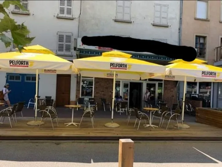 Immeuble et Bar à rénover + licence 4 ,snack-kebab possible - Photo 1