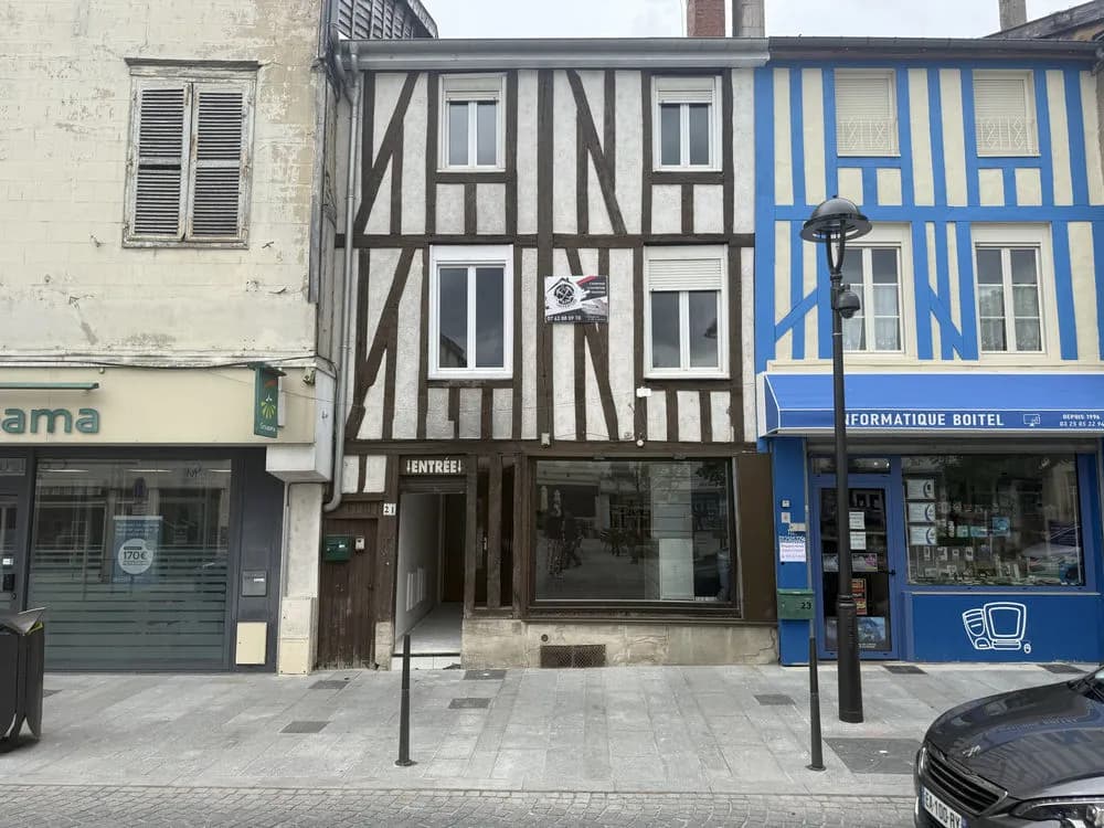 PETIT IMMEUBLE LOCATIF EN HYPERCENTRE VILLE DE SAINT DIZIER - Photo 1