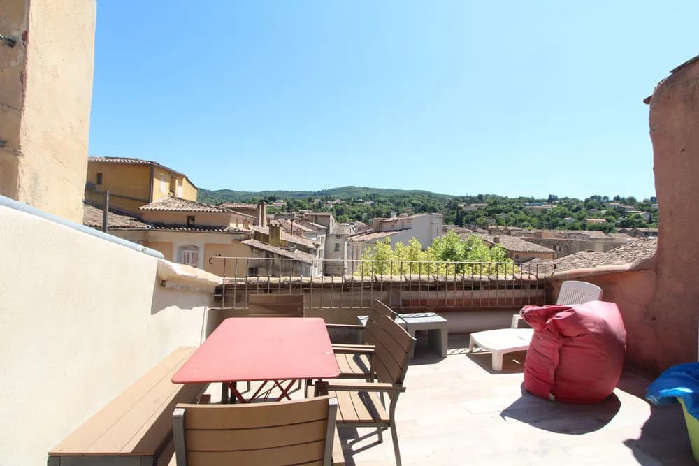 A vendre à Apt en Luberon, magnifique immeuble bourgeois - Photo 1