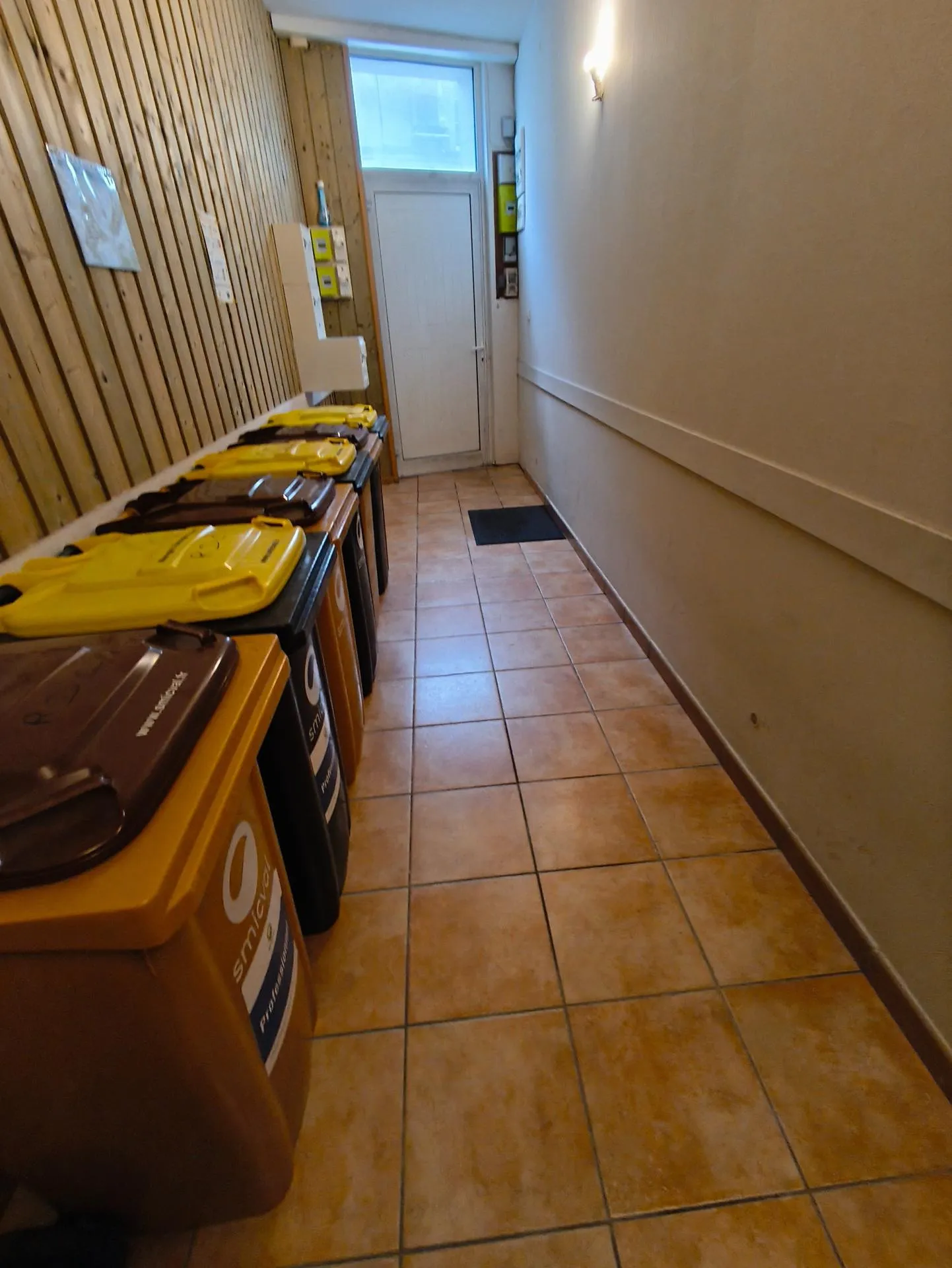Immeuble de rapport avec revenus immédiats et potentiel d'augmentation - Photo 1