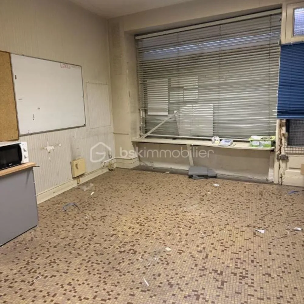 Immeuble à Périgueux (24) - 176m2 à conserver en bureaux ou à transformer en logement - Photo 1