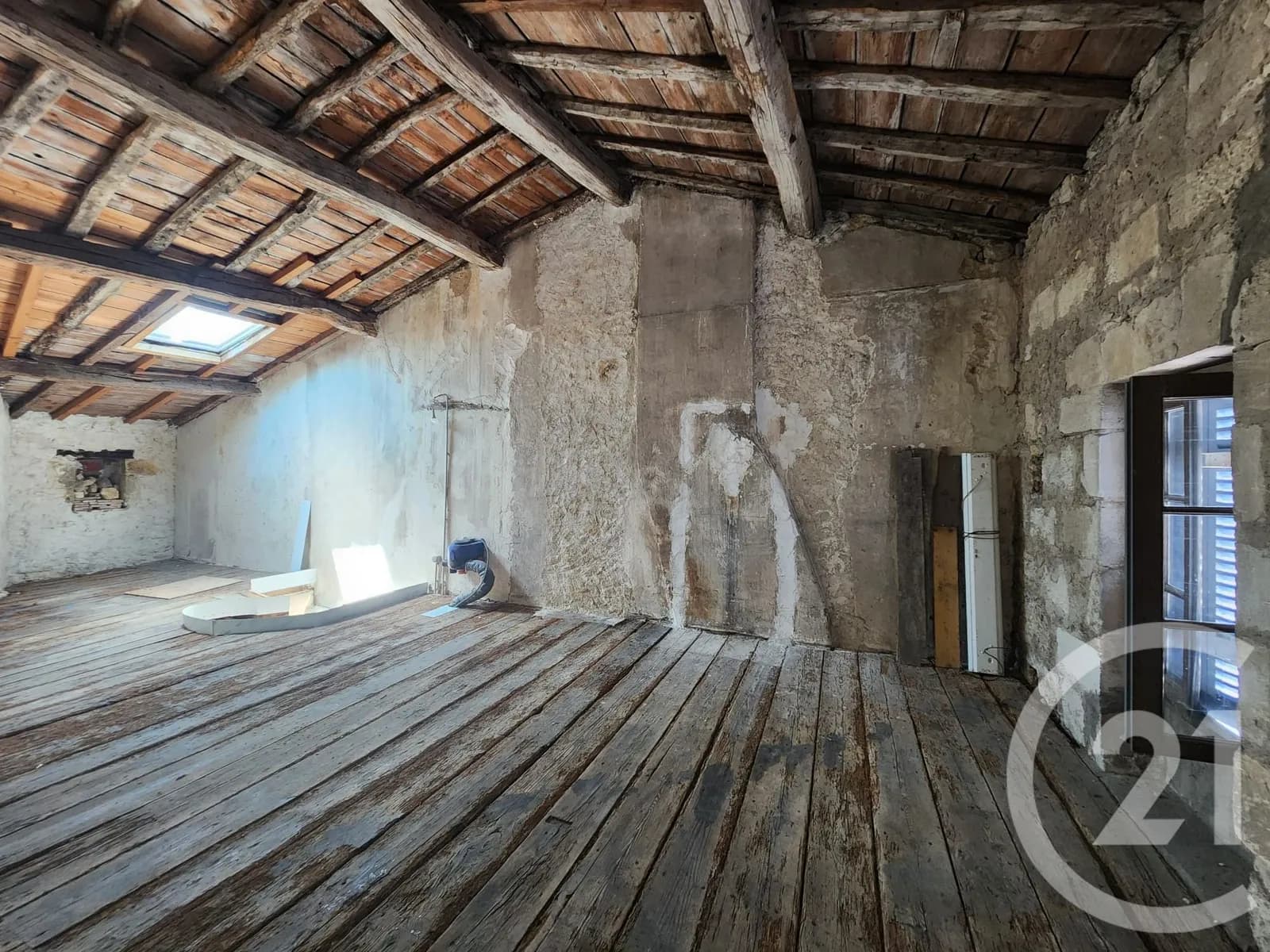 Immeuble 3 pièces 130 m² - Photo 1