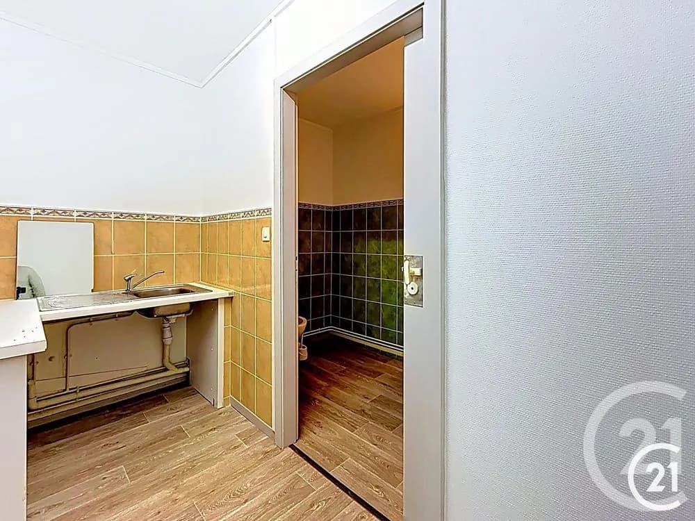 Immeuble 106 m² - Photo 1