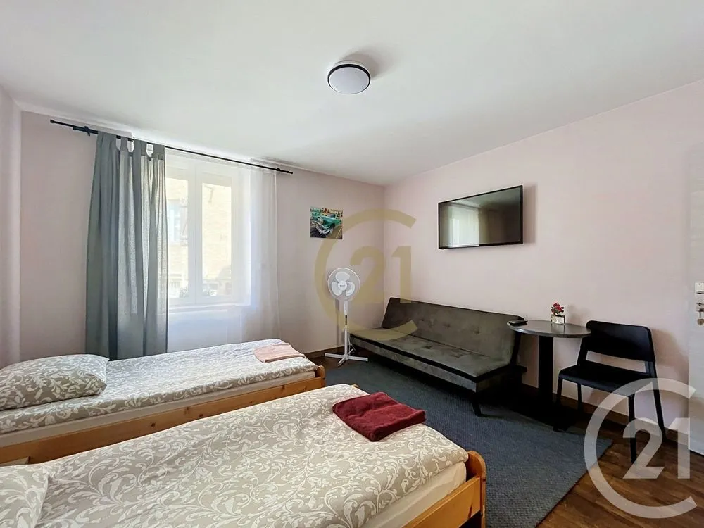 Immeuble de rapport 9 pièces 318 m² - Photo 1