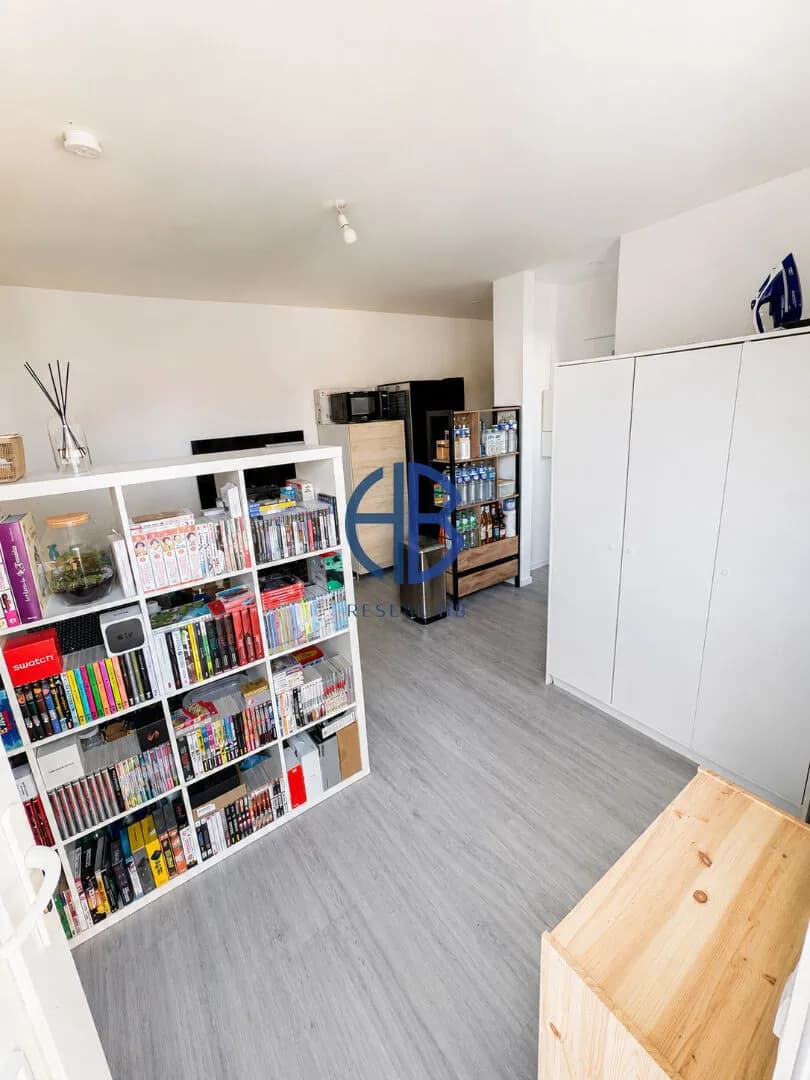 IMMEUBLE + MAISON INDÉPENDANTE 40 700 DE REVENUS ANNUELS - Photo 1