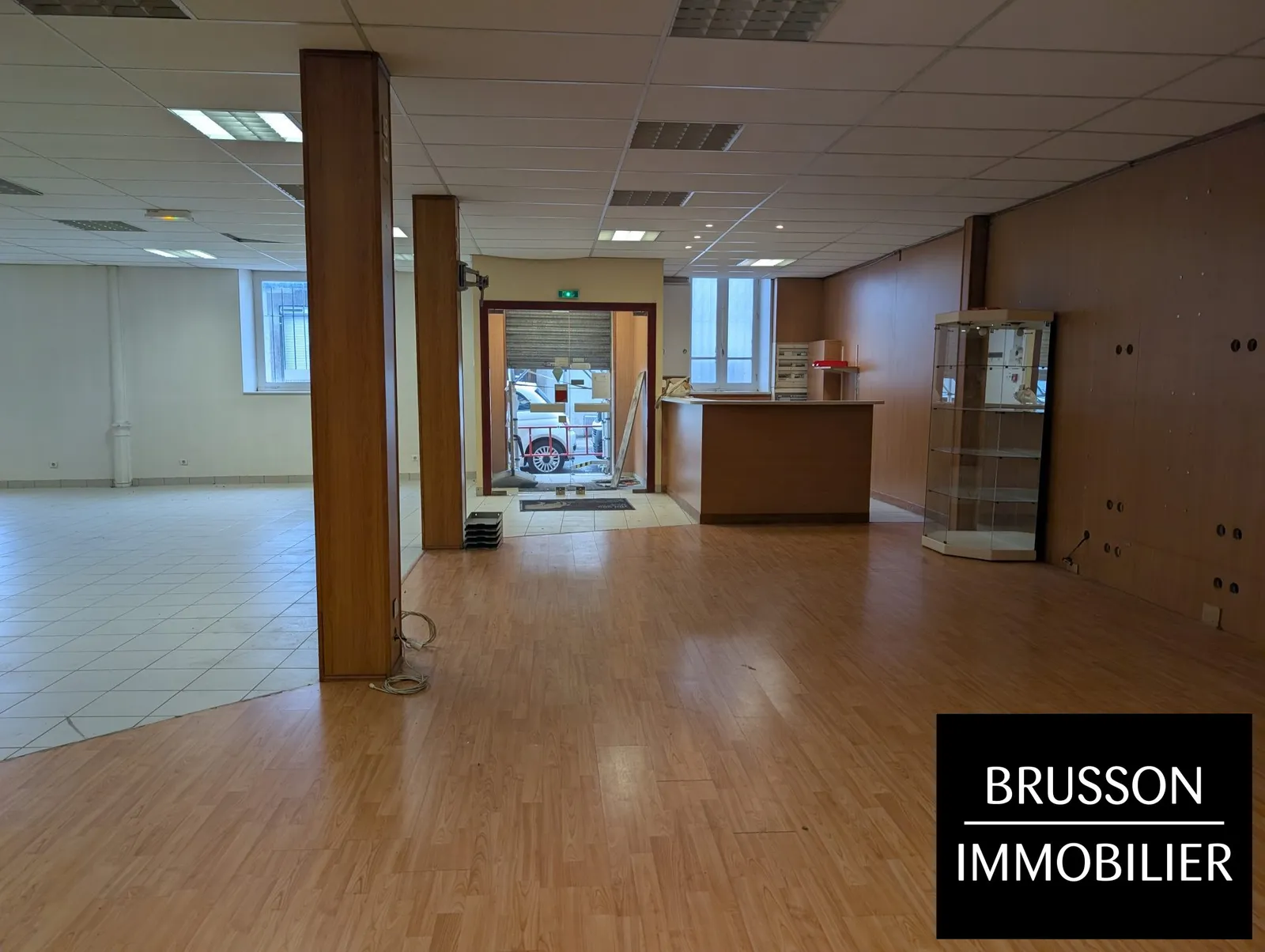 Bâtiment / Immeuble PRO - Photo 1
