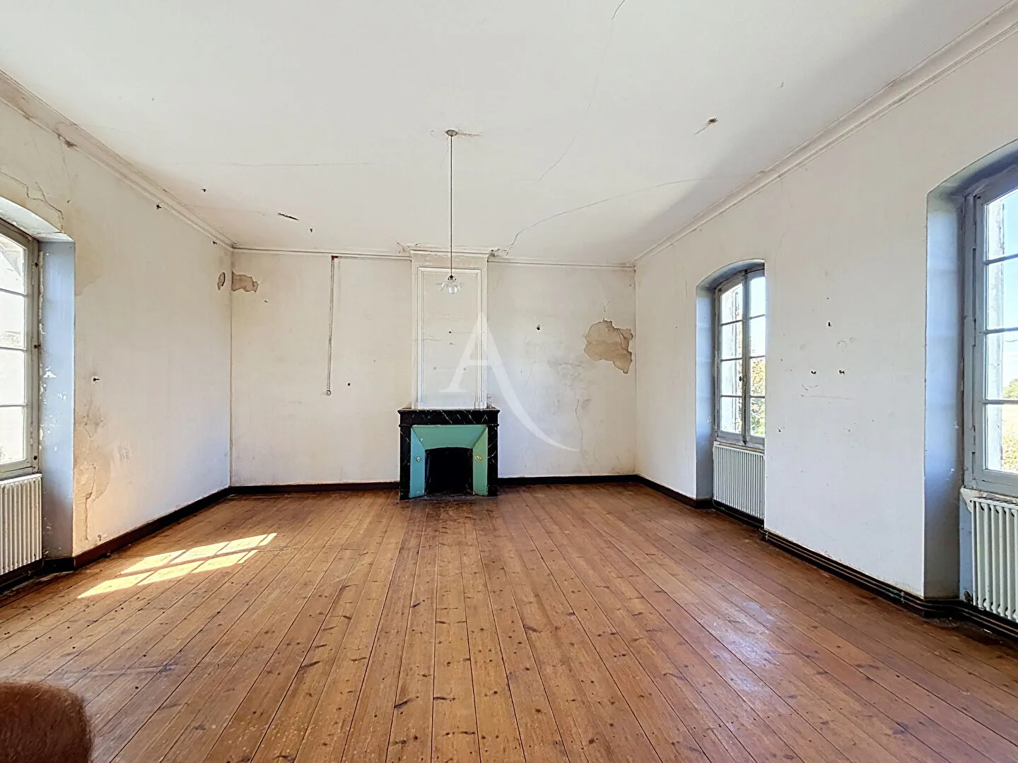 Ensemble immobilier de charme à 20 minutes au Nord de LA ROCHELLE - Photo 1