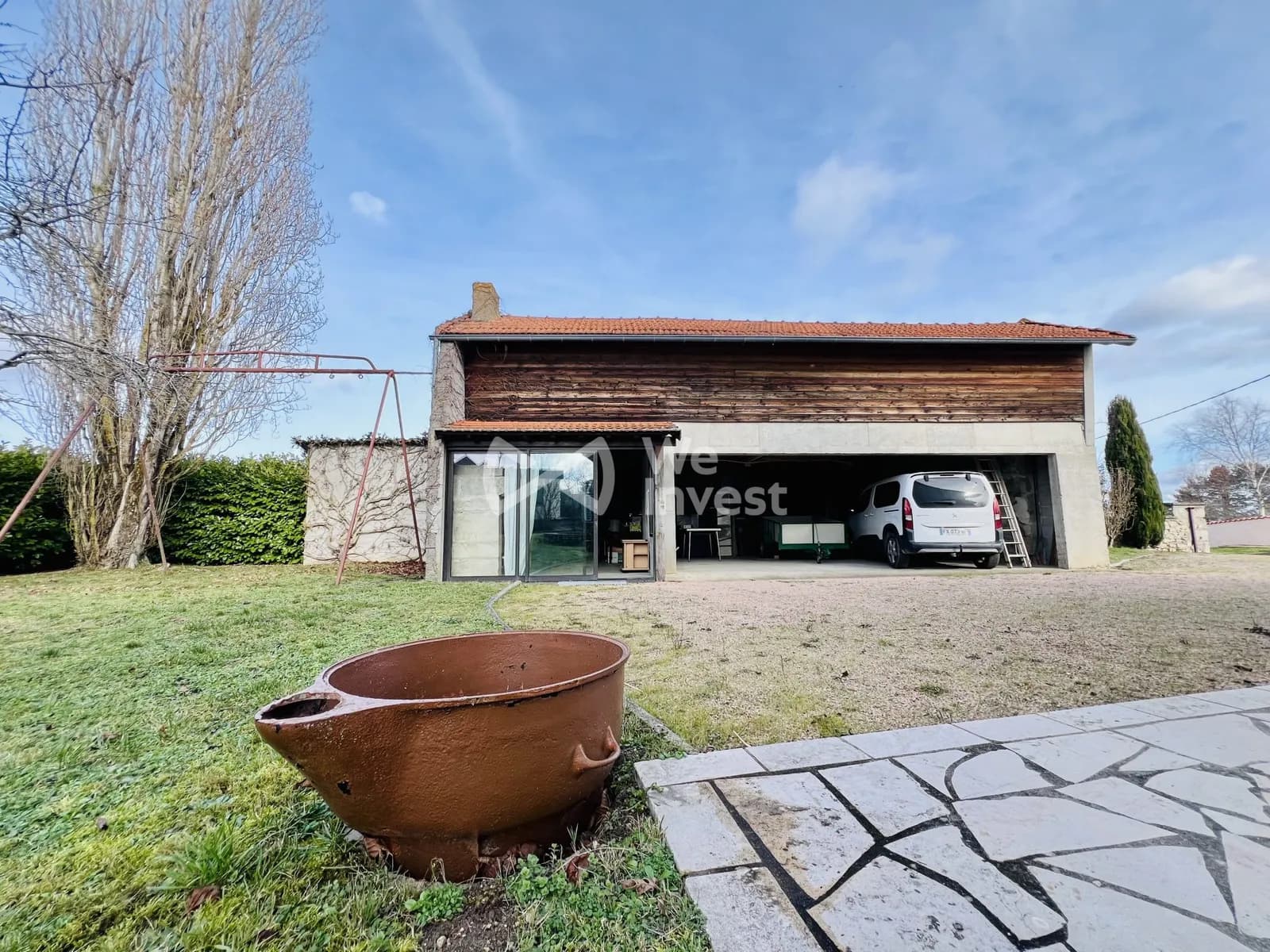 Ensemble immobilier de 190 m2 avec dépendances, puits et jardin - Photo 1
