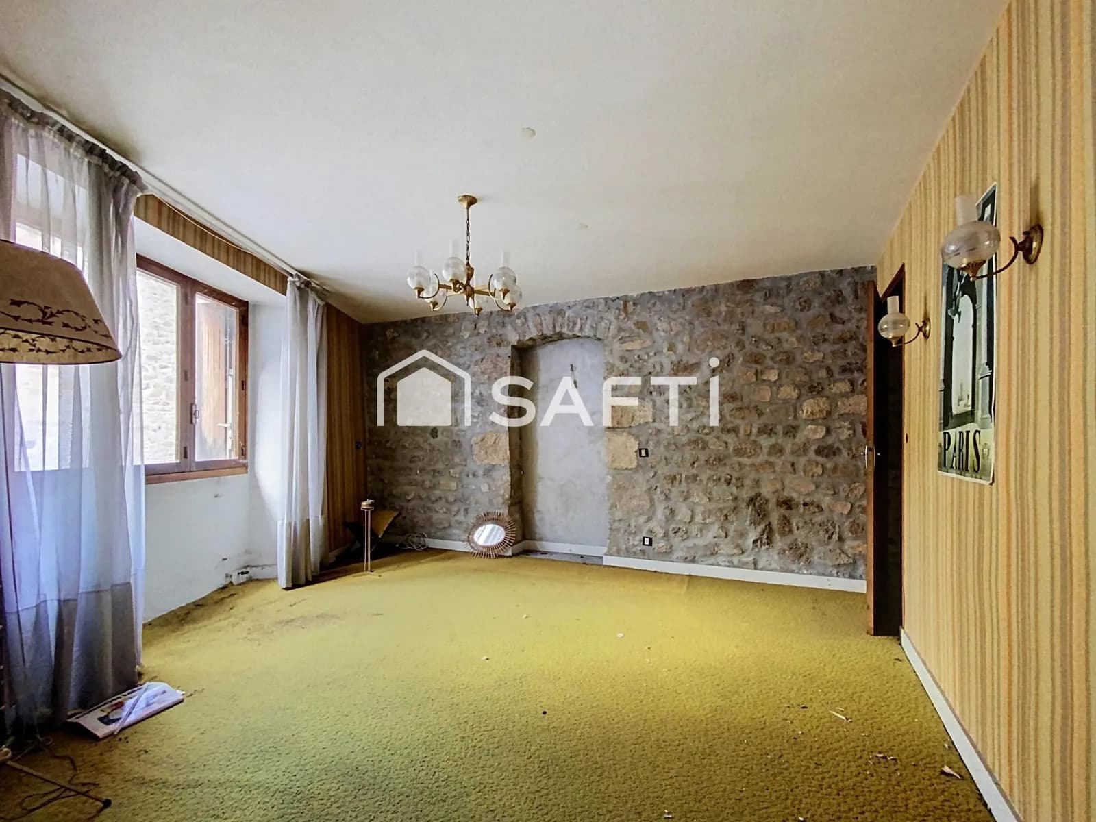 Ensemble immobilier en pierre au coeur de Saint-Félicien - Photo 1