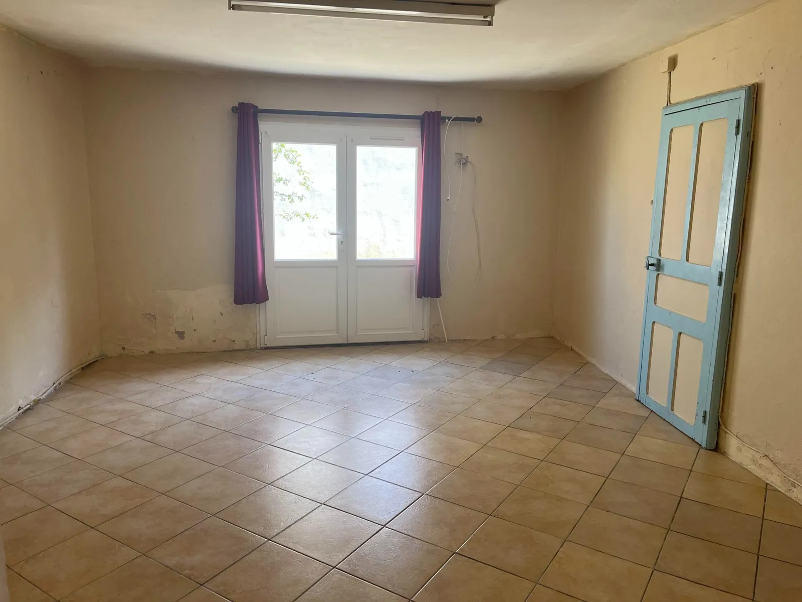 Ensemble immobilier à Barbatre - Photo 1