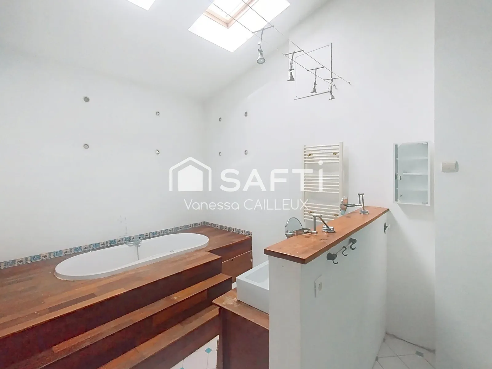 Immeuble traditionnelle 190 m2 - Photo 1